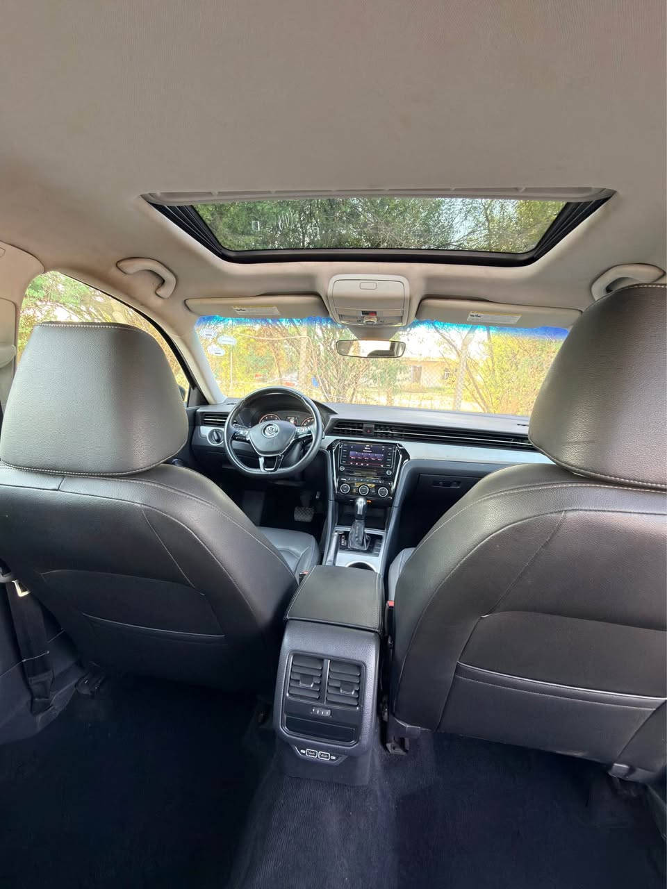 مديل 2021
وارد امريكي 
لون نيلي 
داخل اسود
ماشية 72
فئة فوول فول 
قوة محرك 20 تيربو 🚀🚀
بصمة تشغيل 
ابواب بصمة 
تبريد قطعتين 
لايت لد زينون
شاشة كبير 
كامرة 360
رادار امامي 
رادار خلفي 
نقطة عمياء
اشاير مري 
توقف ذاتي 
كشن جلد 
كشن كهرباء
نظام كير اوتو + عادي 
ويل كروم حجم 19
تحكم استيرن جهتين 
نظام سماعات مظخم
بعد بيه مواصفات خير من الله 
ضرر سيارة جاملغ جزء من باب وبونيد
جاملغ سايق كلير 
نسبة نظافة ماشاءالله 95‎%‎
سيارة جاهز من كل نواحي 

ملاحظة سيارة 
بدون شاصي ولغد
لايوجد اضرار امامي 
خلف سيارة كبس
دبل كازكيت تشتغل بانزين عادي 
كير +محرك +حجر صالنصة كله 100‎%‎ 

مكان سيارة كركوك 
سعر 140$ بي مجال 

رجاءً رجاءً اقرة تفاصيل وخابرني واني خادم 🙏🙏🙏

للأستفسار ( *********** ) كركوك, العراق
