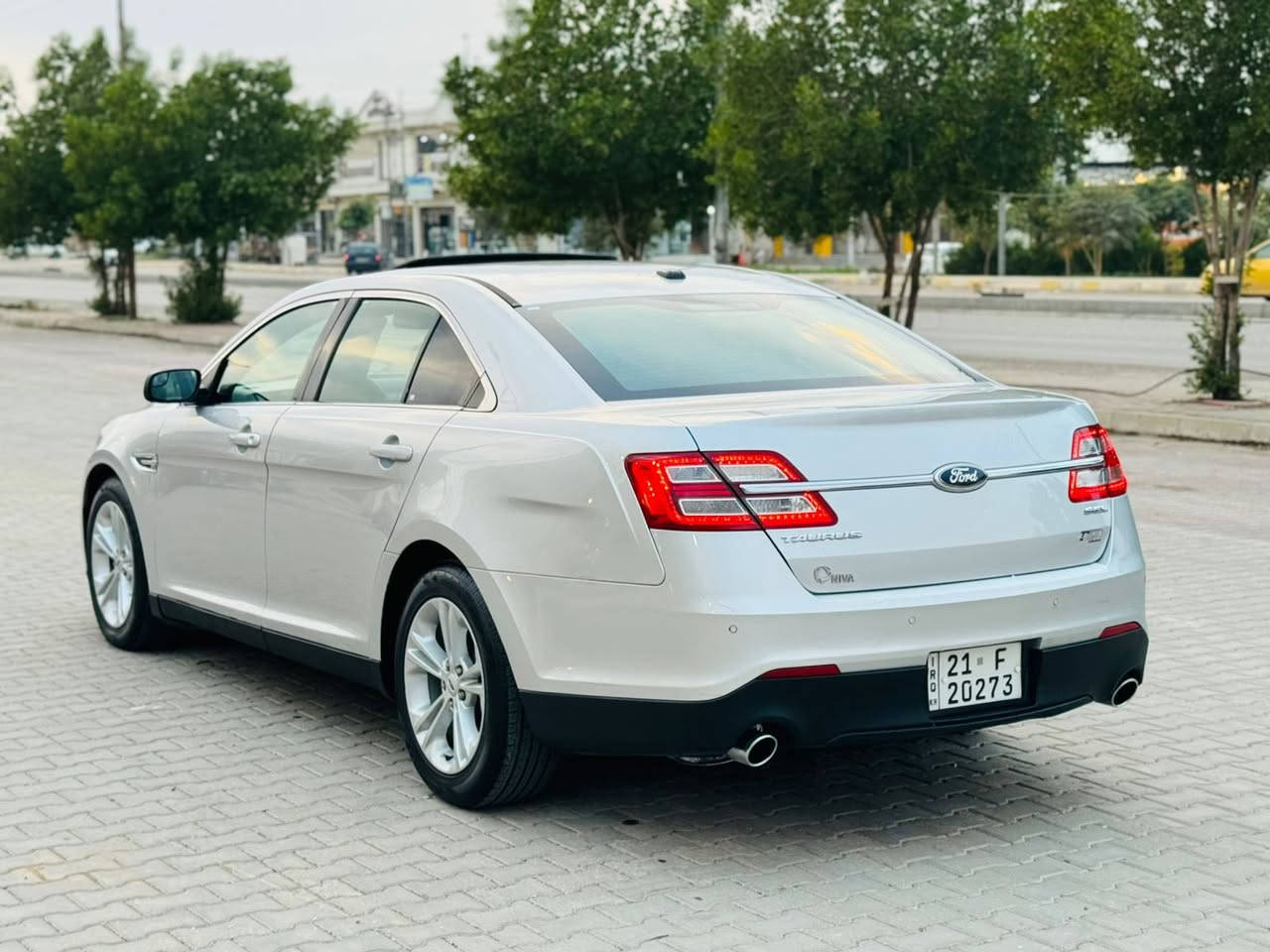 سلام عليكم
*********** 📞 
سعر ( 125 ) 💵💸
~~~~~~~~~~~~~~~~~~~~~
من رخصة الادمن المحترم 
اخوية اقرا تفاصيل قبل مااتخابر 

فورد تورس موديل ( 2013 ) خليجي شركة(  نيڤا ) بيهة صبغ فقط بونيد بدون ضربة او طخة ، ماباقي مكفولة كفالة عامة ، اخوان سيارة جديدة ، سونار ناشرة وية صور 
.................................
محرك( 6 ) سلندر 
كير اوتو + عادي 
فتحة ( اسلايت ) 
شاشة جبيرة 
جامات صفاح كهربائي شغال
اشاير ترحيب 
ليد بدعامية 
كشنات كهرباء  
تحكمات استيرن 
تبريد قطعتين شغال 
تدفئة شغال 
اربع جامات كهربائي شغال 
سنتر لوك شغال 
كهربائياتة كلة شغال 
مثبت سرعة شغال 
كود ع باب 
لايتات زينون اصلي 
صدر امامي خلفي جديد
طخم تاير جديد 
رقم و سنوية جديد لل 2030 
هزة جديد 
رقم سليمانية جديد الدولي 
شرط تحويل او وكالة 
سيارة بل حقيقة احلى من صور 
--------------------------------
مكان سيارة ديالى خانقين 🏠
