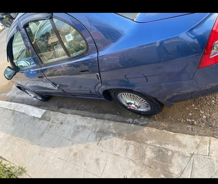 سلام عليكم
طيبه /٢٠١٤
ماشيه/٦٤ الف 
بيه صبغ القماره وقبغ الصندوق اثر جراد 
السياره بسمي 
مكان السياره بغداد /كورنيش الكريعات
السعر ٥٨ وبيها مجال 
رقم تليفوني /***********
