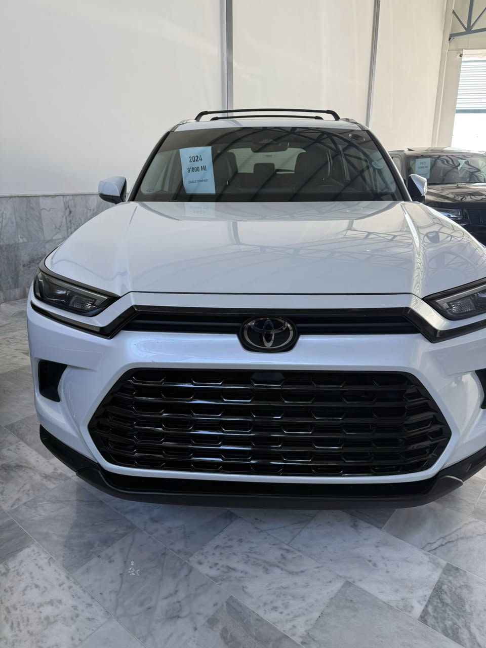 كراند هايلندر XLE2024 لتفاصيل اكثر اتصل على واتساب ***********
