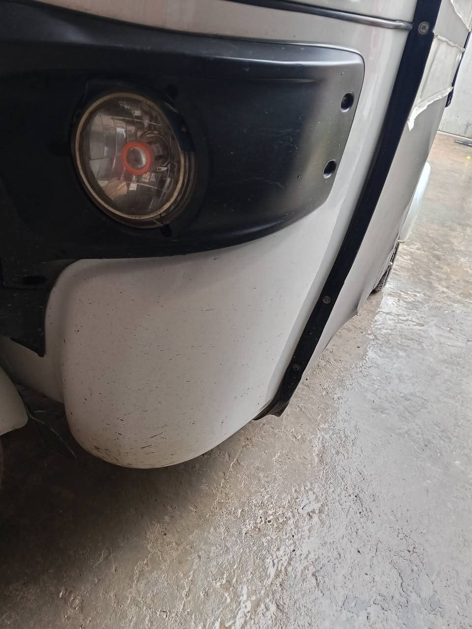 السلام عليكم للبيع تكتك 22شهر 10كفاله عامه مكينه وكشر لا صبغ ولا معجون ولا بار مكينه بجيس بس مره وحده تفيلست الله شاهد تكتك متروكه ومحتاز واريد ابيعه كاملة كلش مال جناي وبيه نكد خياس كلش قليل مكاني بغداد برشاد رايده ب 8ونص وبيه مجال كلش قليل ***********
