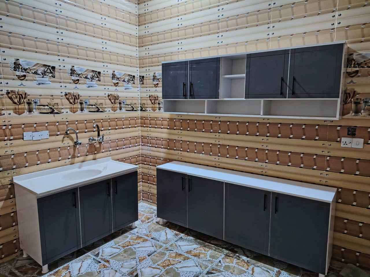 من داخل بيت الزبون (الأنبار رمادي  )  وتتهنون يارب 🌷
ارضي + ملحق مترين والسنك مترو20 مرمر بغداد, العراق


**إذا كنت صاحب هذا الإعلان وتريد حذفه لأي سبب، رجاءا أرسل رسالة إلى الدعم الفني**