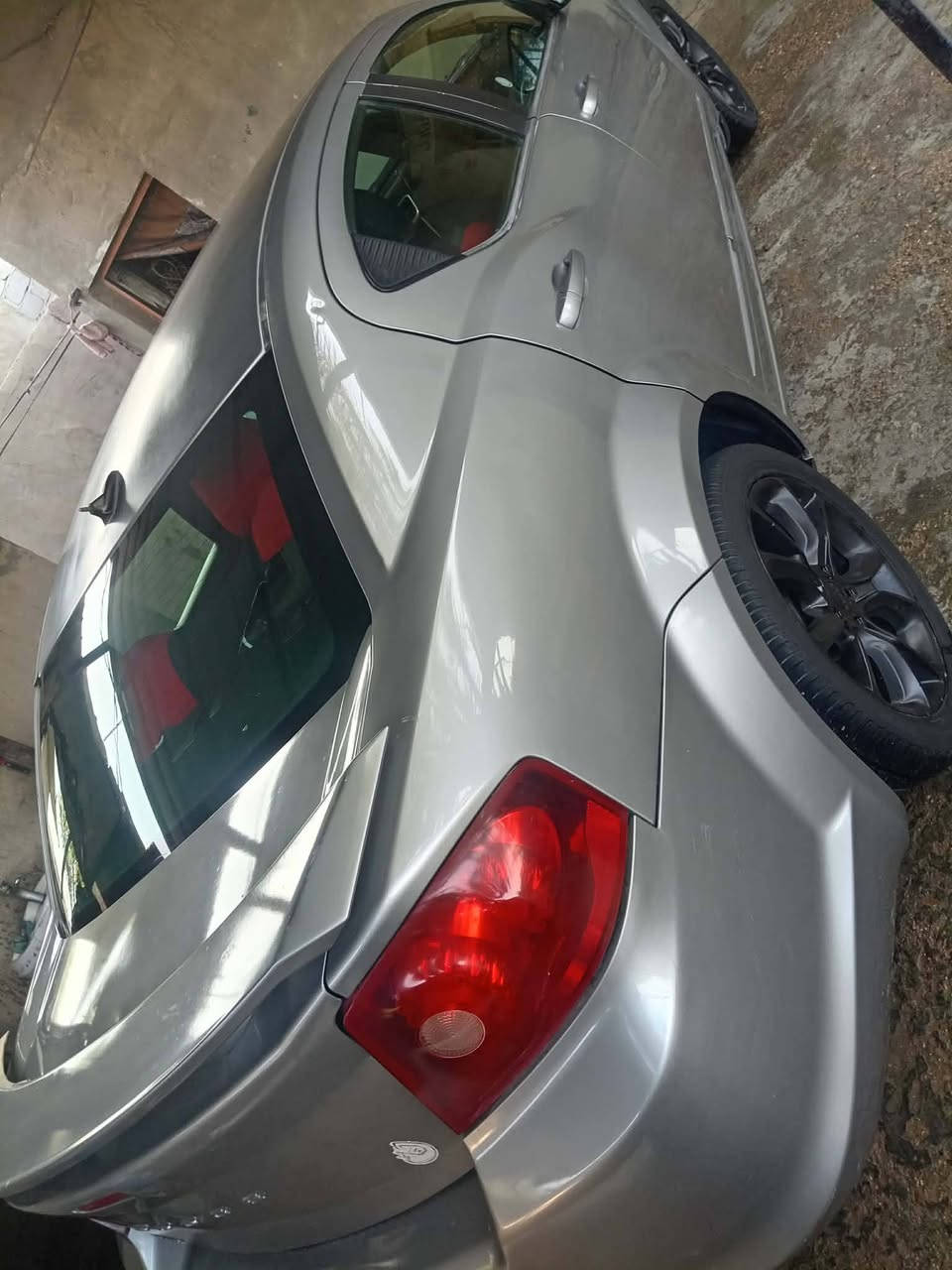 سلام عليكم سيارة للبيع سي200 افنجر كير ومكينه بالجيس مكينه حاويه السياره محزمه بدون معجون أثر جراد جاملغ وبنيد مبدل نضاف خير من الله او مراوس حسب الغناعه  رقم بغداد انكليزي تحويل ثاني يوم السعر 90 وبيه مجال مكان بابل جبله ***********
