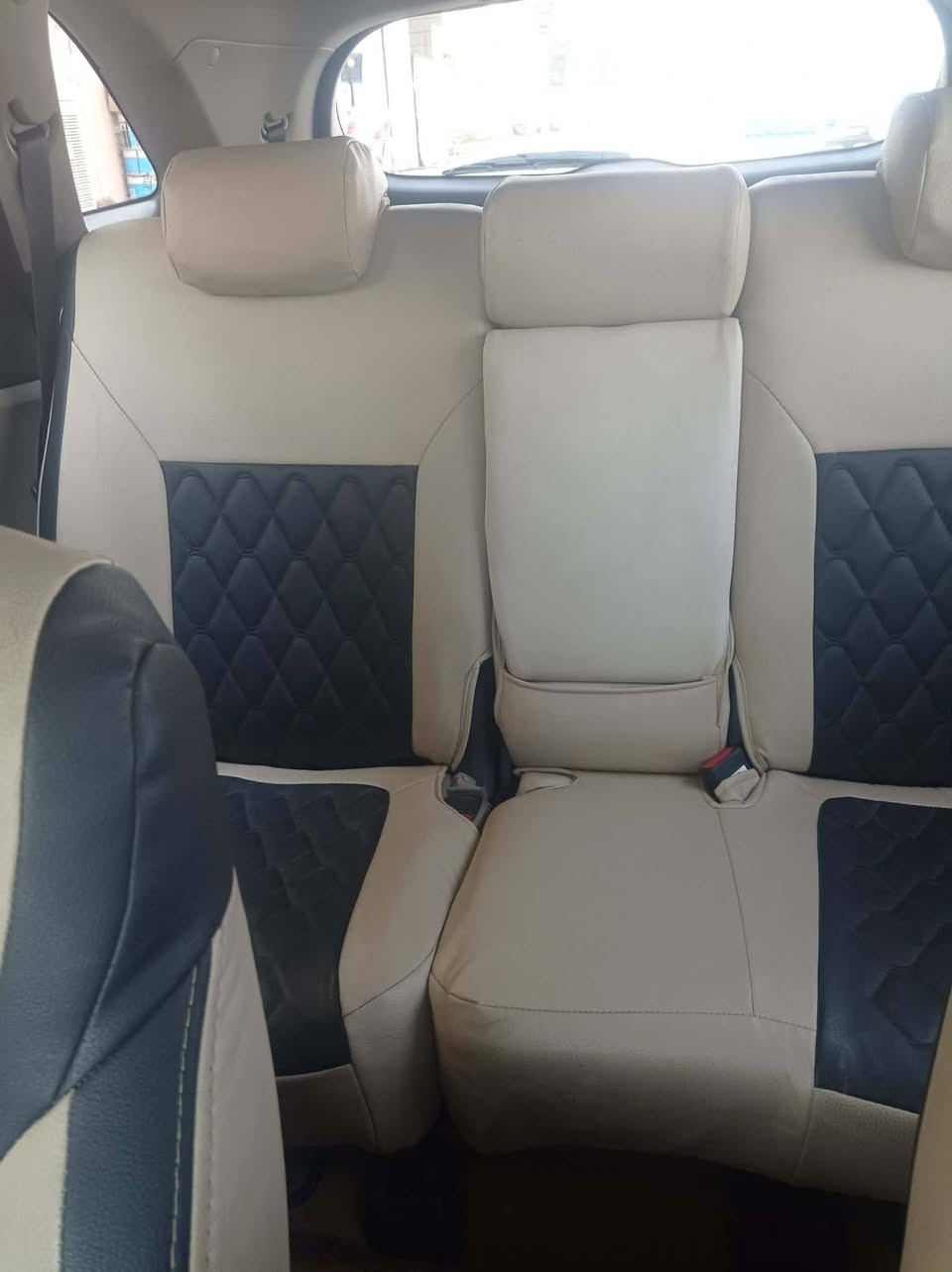 للبيع سورنتو ٢٠١٨
خليجي رقم بغداد
كفالة عامه
محرك ٦ سلندر ٣٥٠٠
ماشيه ١٠٠ الف
بصمة تشغيل وابواب
حساسات اماميه خلفيه
لايت زنون
كشنات كهربائيه
تبريد ثلاث قطع
٧ راكب
جنطة كهربائية
أمري شفط
شاشة كبيره
مكان السيارة  / الدجيل
السعر ٢٤٠
للاستفسار اتصل على
***********
