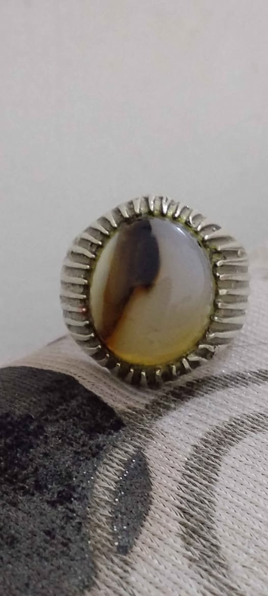 خاتم فضه صياغة 
عقيق يماني سعره30 البصرة, العراق


**إذا كنت صاحب هذا الإعلان وتريد حذفه لأي سبب، رجاءا أرسل رسالة إلى الدعم الفني**