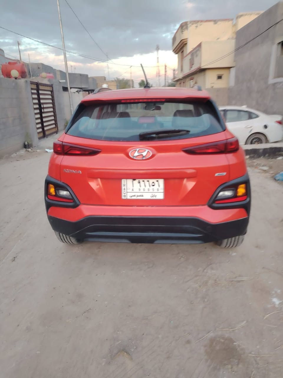 السلام عليكم
هونداي كونا
موديل 19 وارد امريكي
حادثه بس بنيد فقط
مكينه 2000
سياره مال بيت جاهزه،
مكان بابل سياحي
السعر 125 اوبيه مجال
للستفسار اتصل على الرقم ***********
