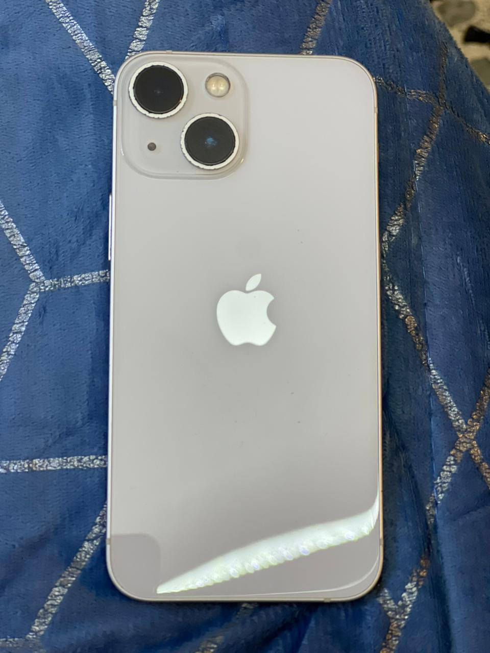 للبيع ايفون 13 مني الصغير ذاكره 128 البطاريه 64 تعبانه 
مبدل بطاريه بس كلشي شغال سعرا. 315 مكان بغداد بلديات *********** الجهاز امريكي
