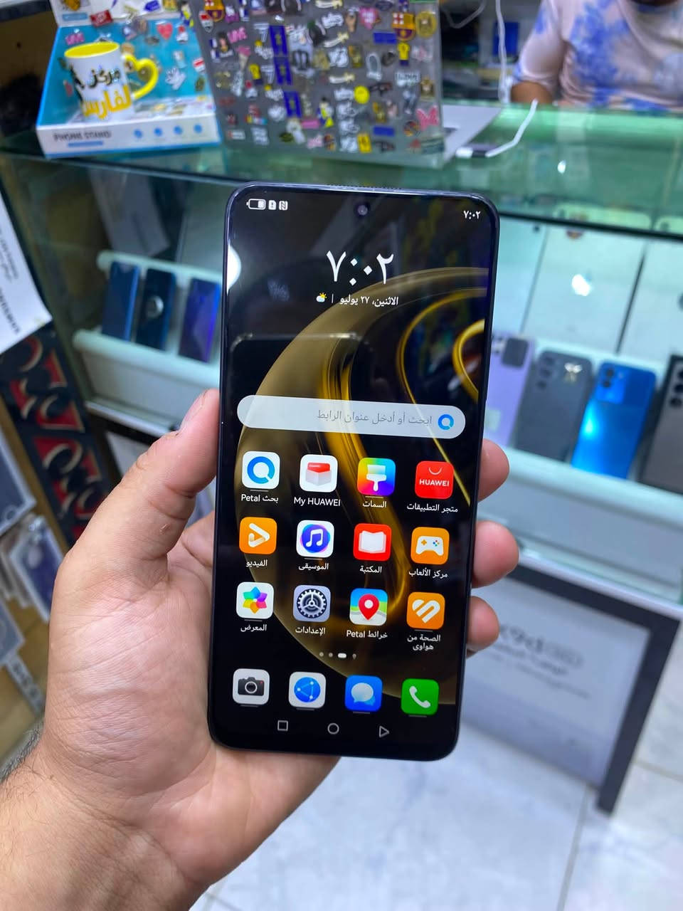 HUAWEI nova 12 i
ذاكره 256 .
مواصفاته معروفة .
جهاز مفول من كلشي .
فقط ضهر مستبدل !
باقي بلاد
سعره 160 الف م رمادي شارع سينما 
هـ ***********
