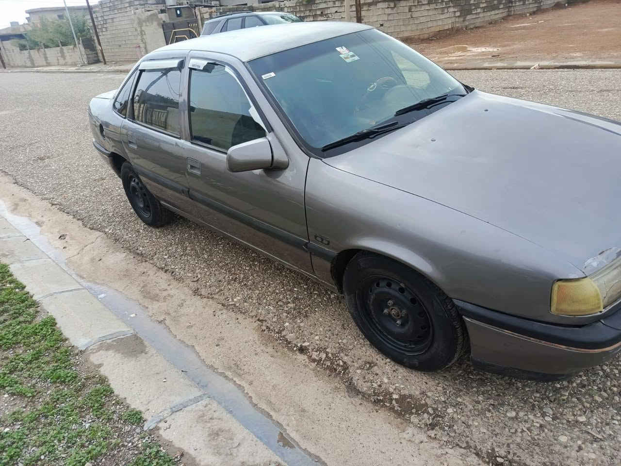 اوبل فكتره رقم أربيل شرط تحويل محرك ١٦ سياره حلوه حيل وناعمة كير محرك بشرط سعر ٢٨ ***********//***********
