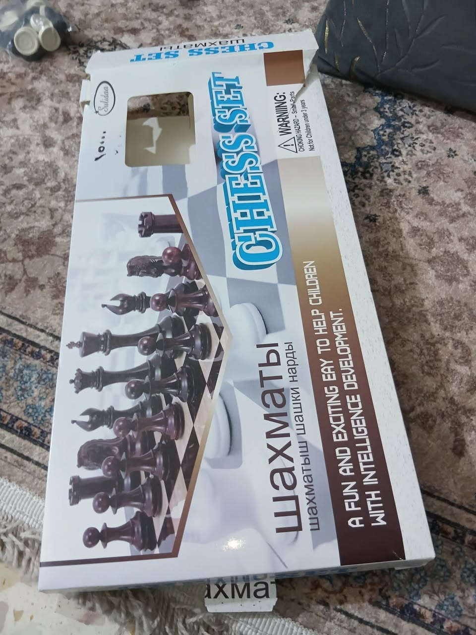 شطرنج وطاولي 2×1  ماركة Sulida،  جديد غير مستعمل  سعر 20 الف
تتضمن المجموعة لوحاً مخصصاً لألعاب الشطرنج،  الطاولة (النرد)، والداما.
قطع الشطرنج مصنوعة من البلاستيك المتين.


**إذا كنت صاحب هذا الإعلان وتريد حذفه لأي سبب، رجاءا أرسل رسالة إلى الدعم الفني**
