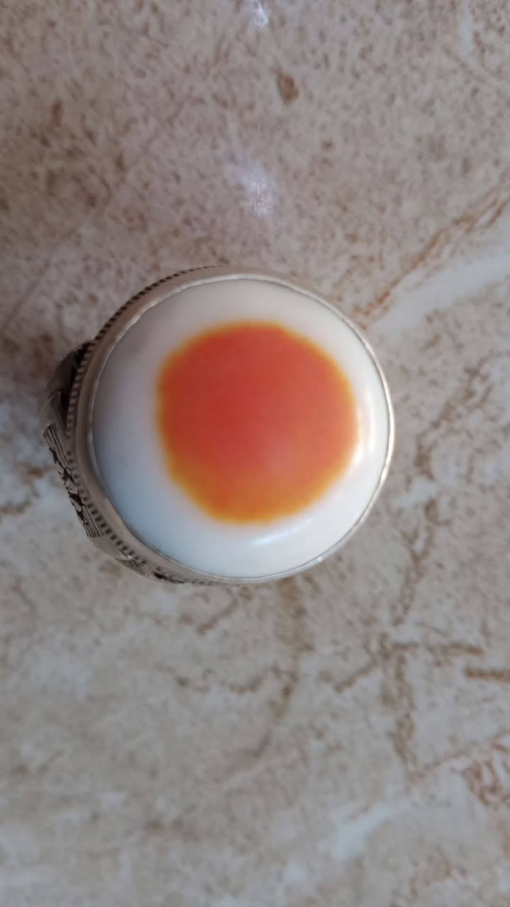 السلام عليكم الجزعه يمانيه قديمه للبيع مكان مدينه الصدر  ***********
