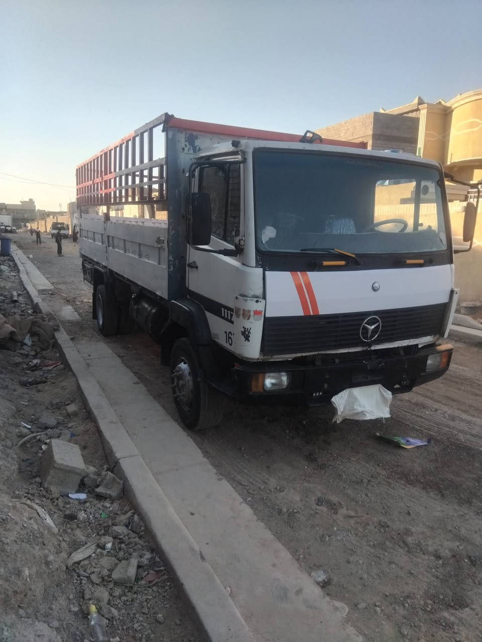 سلام عليكم  البه للبيع موديل ٩٤
٤طن مكينه سوبر خير من الله لا تنقيص والا بخار ٨برغي طول سته وربع الاتصال ***********
