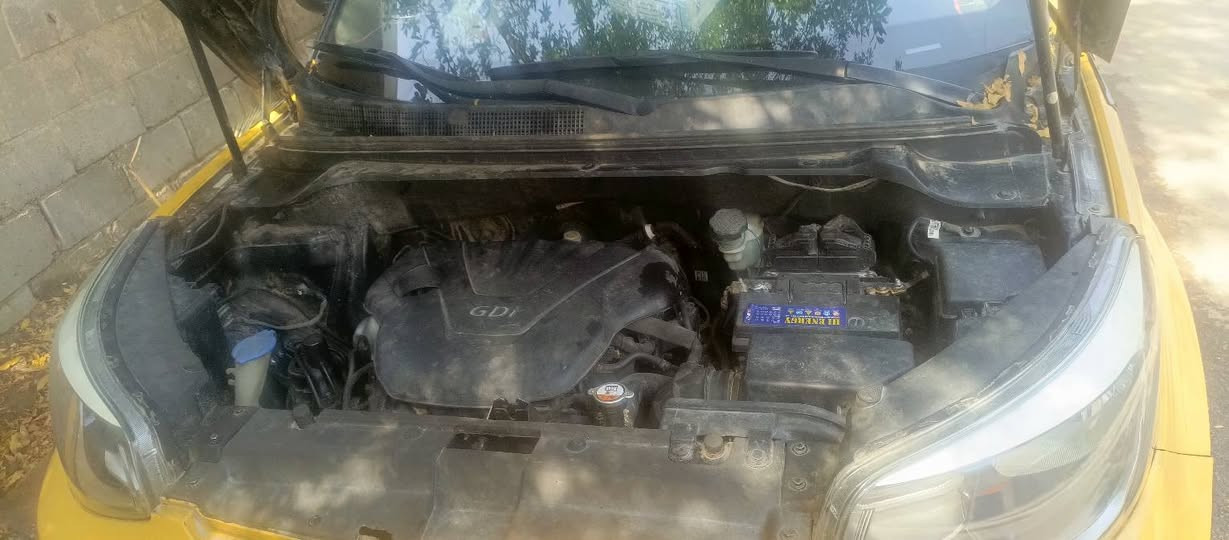 سلام عليكم كيا صول موديل 2051 السياره جاهزه من كلشي هيئه غرامات صفر ماكو تبريد شغال محرك جيتي اي 1600حادث صندوك سونار موجود السياره خير من الله السعر 90وبيها مجال  الرقم ***********
