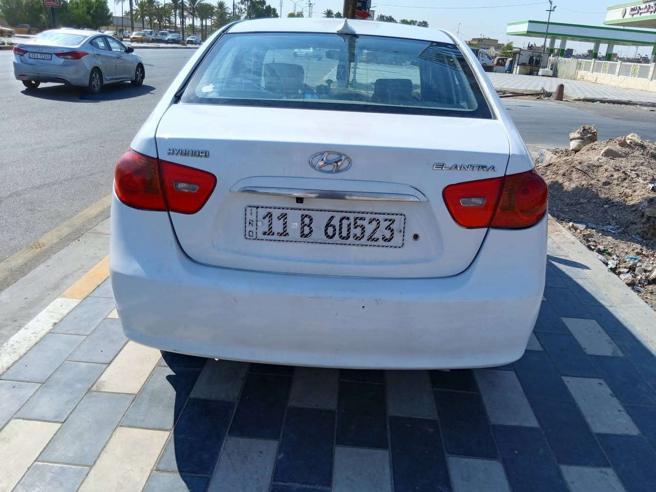 السلام عليكم النترا موديل 2009 سياره مكينه 1600 ماكينه جير خير من الله تبريتها ثلج سياره باسمي سياره خير من الله تخم تاير حداديه دوشمه لايتات زنون سياره مصبوغه عام مكانه بغداد رقم السعر 85 وبها مجال للطيبينالهاتف***********
