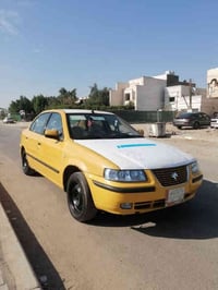 سمند 2012 كرستال ناطق شغال السياره حلوه ونضيفه بيه صبغ ربع الجاملغ الا...