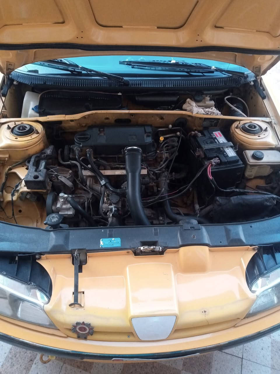 السلام عليكم بيجو باص للبيع موديل 2013 السياره كامله من مكينه وكير وحداديه وشرط التحويل مكان حله طهمازيه السعر  ٣٥ وبه مجال لتواصل ***********
