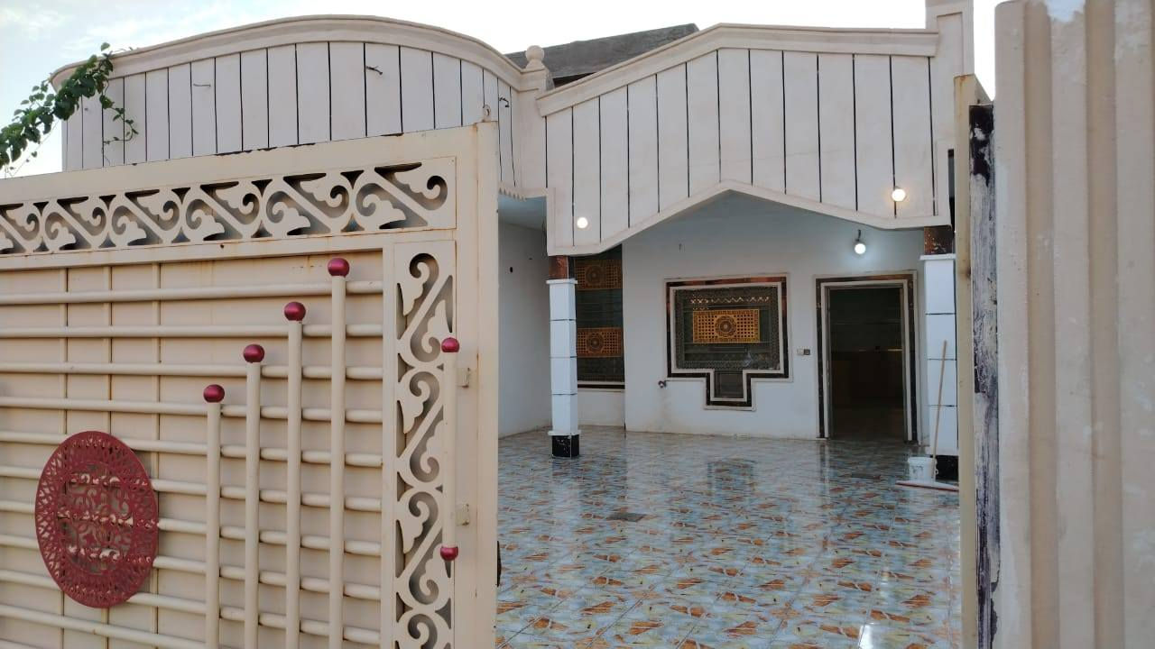 الدار للبيع جاهز للسكن المساحه 300 للاستفسار على هذا الرقم ***********
