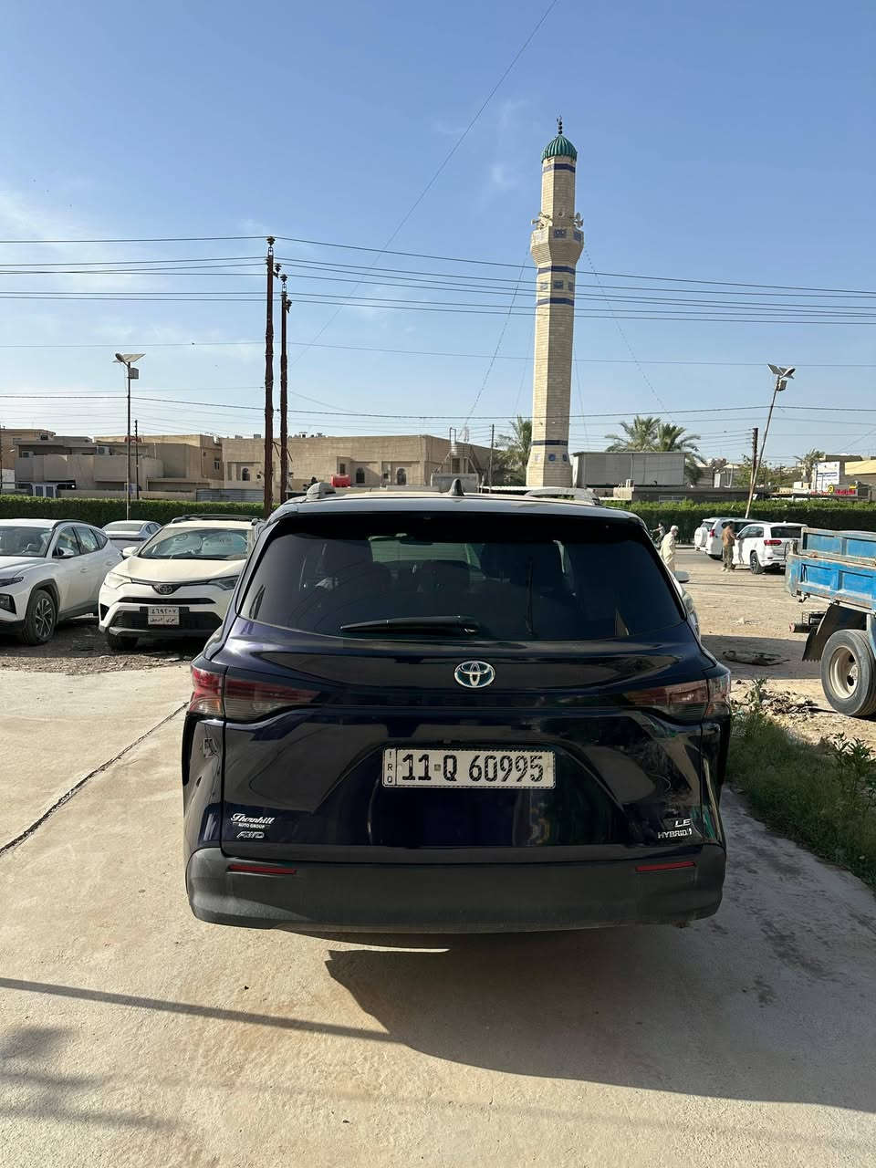 تويوتا سينا 2024 هايبرد وارد امريكي
ماشية 15 الف ميل 
بيها صبغ جاملغ و ربع البنيد 
صور الحادث داخل المنشور 
اللون كحلي 
رقم بغداد
العنوان بغداد الغزالية مقابل جامع الصديق 
للاستفسار ***********
