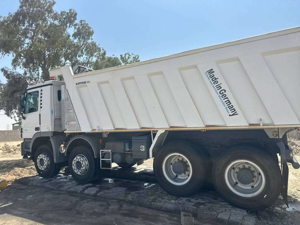 للبيع اكتروز
موديل 2012  قماره وربع 
4141 وارد صيني 
مجموعه جيئف ام القيطان
كير 240 فتيس 
مكفوله كفاله عامه 
اني مكلف با نشر 
الستفسار على هاذا رقم 
***********
