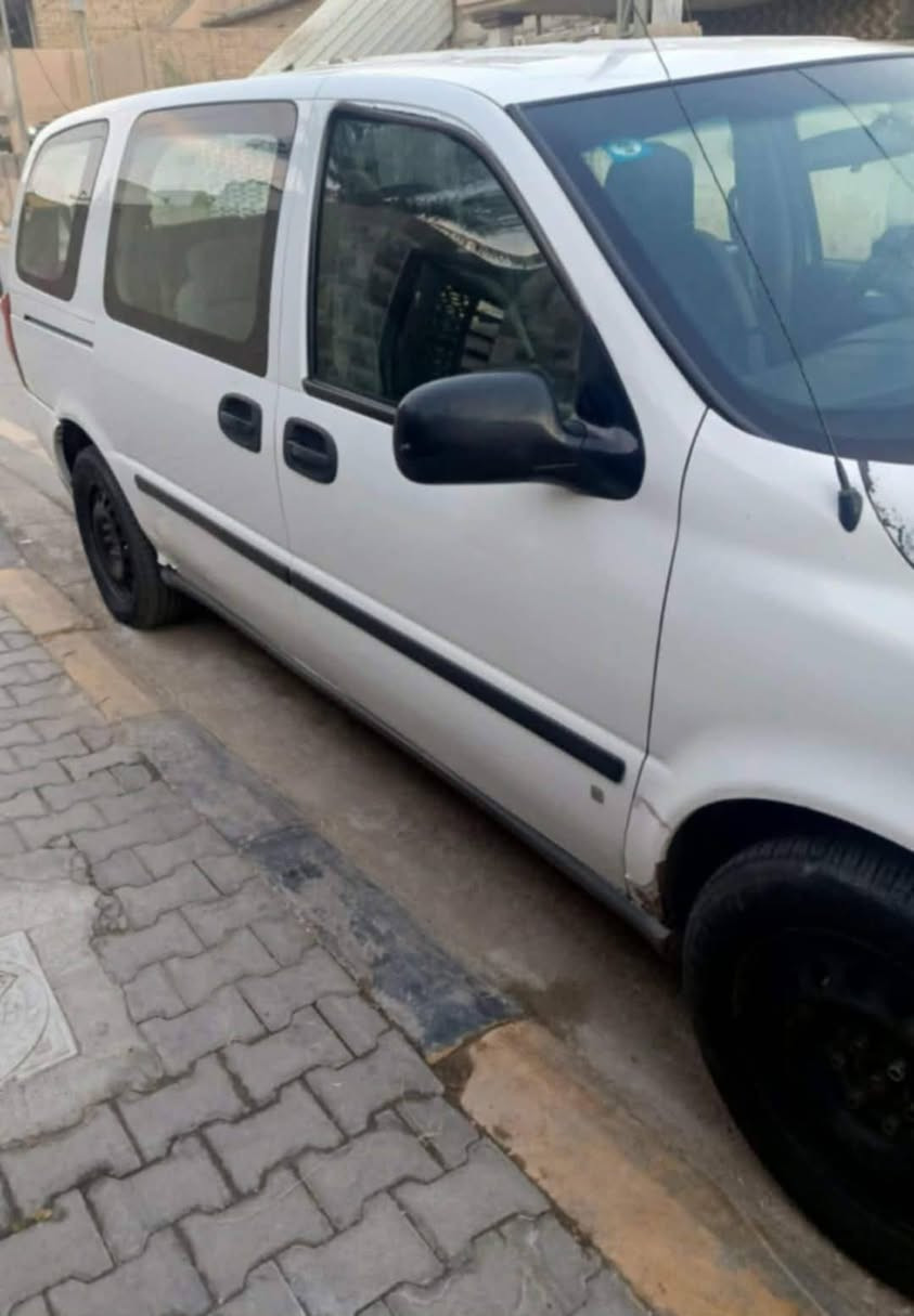 سياره شوفرليت ابلاندر رقم بغداد بسمي انكليزي موديل ٧ لون ابيض بيع او مراوس شيري تيكو او كامري  رقم مبايل ***********
