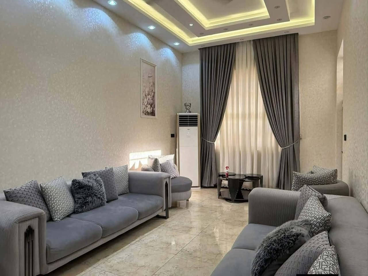 بيت طابقين للبيع طابو زراعي سند 25 تحويل موباشر المساحه 200متر بناء حديث درجة اوله  العنوان بابل شارع 80 خلف نون مول عله تبليط سنتر 
***********
