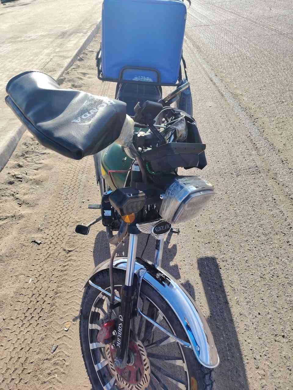 السلام عليكم ايراني 5كير موديل 2025

تايرات جوبلس مبدل زوح
دارجه شغل وطلع 
سعر 700 مكاني بغداد البياع
الاستفسار. ***********
