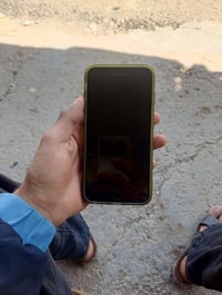 ايفون 8 بلس • كسر بالظهر • بطارية 100