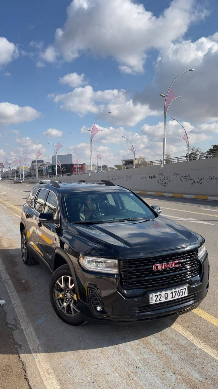 GMC  رقم اربيل اكاديا ٢٠٢٣ مواصفات SEL بيها خشم بونيد صبغ ومعجون وبقيه بونيد
كلير لتوحيد لون ماشيه ٢٦الف موديل ٢٠٢٣ وسعر ٢٦٥ ورقه بيها مجال اتصال واتس اب *********** مكان سياره كركوك
