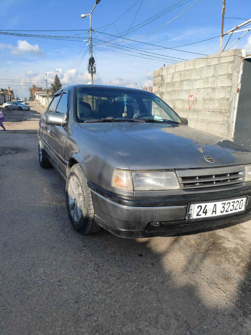 أوبل فيكترة موديل 92 
محرك 18 سلايت كهربا كير و محرك بشرط بدون ضرب سعر 44
*********** اكر, نينوى
