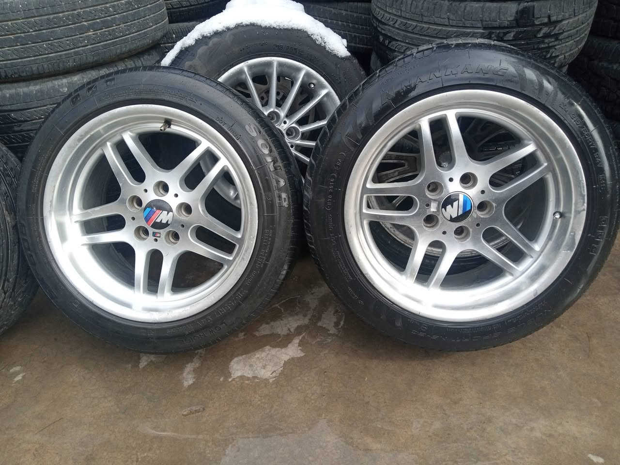 تاقم تایە ویلی  M17 دوو سایز
بەشەرتی هەموو شتێک بۆ گۆرینەوە لە سلێمانێم
***********
***********
