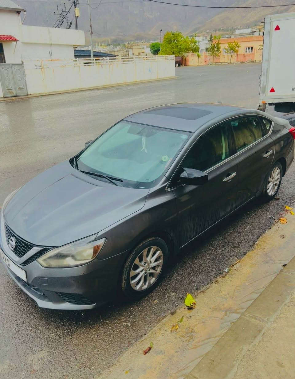 💥📣📣 نیسان سێنترە کەنەدی 💥📣📣 
سەیارەکە مۆدێلی ٢٠١٨ مواسەفات svplus کوشین هیتەر سوکانە ڤۆلیۆمە تحدیل سورحەیە پێش رادار بەسمە سلایدە بە نزبەت سبوخ سەیارەکە هیچ سبوخی نیە سەیارەک زۆر خاوێن ماوەتەوە هەندێک قۆپی هەیە بەڵام پێیوە دیار نیە دەرکەی لای سەکن پشتەوە لەگەڵ هەمان دۆسە شوختەکی بچوکی هەیە بەڵام سەیارەک زۆر زۆر خاوێنە وە سەرەکە رەقەم نوێ هەزە نوێ بە نزبەت سحری ١٢٥ مجەلی کەمو برایان ( ***********) أربيل, العراق
