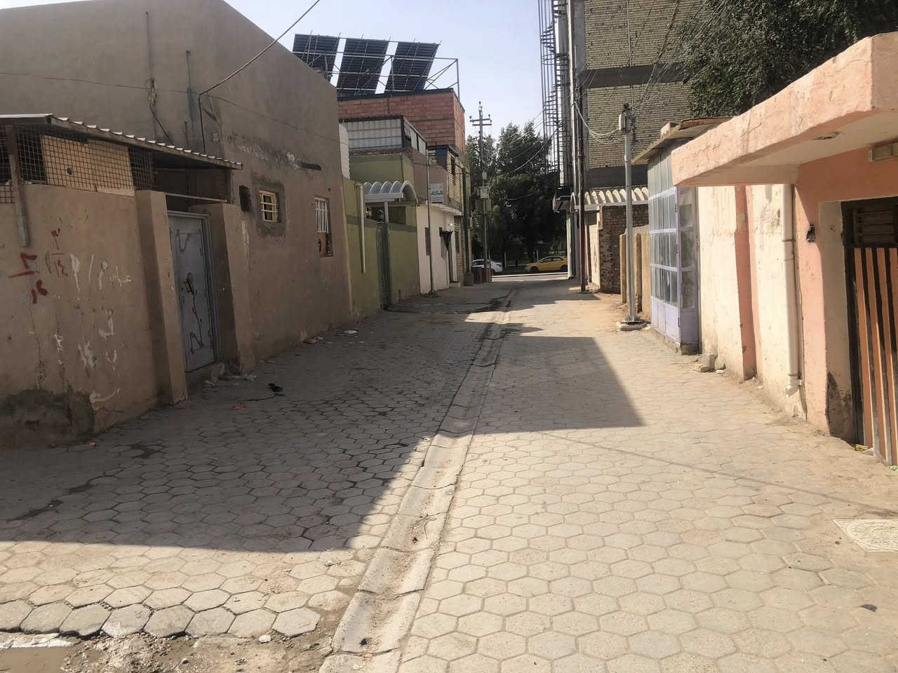 سلام عليكم. بيت لبيع. 200 متر. في حي الجمعية. خلف شارع الوائلي مباشرا. بيت قديم يعتبر عرصه 
فرع مكتبه الالوان الجديده
لمعرفه التفاصيل الإتصال على
***********
