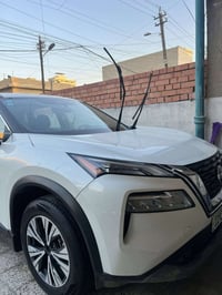 نيسان روج موديل 23 وارد امريكي بجم كبس حياه سعيده بلنيسان ماشيه 23 الف...