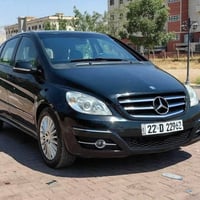 E200 • جير اوتوماتيك • جنط 17