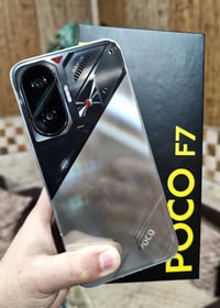 بوكو F7 • ٥١٢/١٢ • بطارية ٦٥٠٠