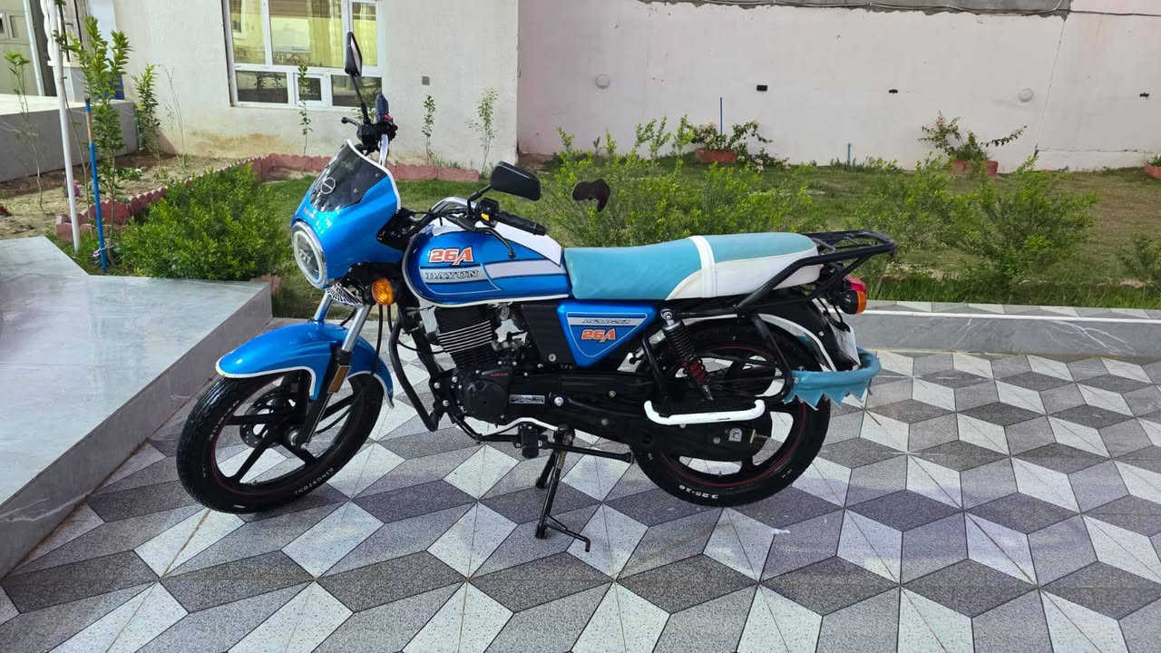 السلام وعليكم  دراجه للبيع موديل 25 فول ديالى كنعان شراي هلا بي
***********
سعر 1450 وبي مجال
