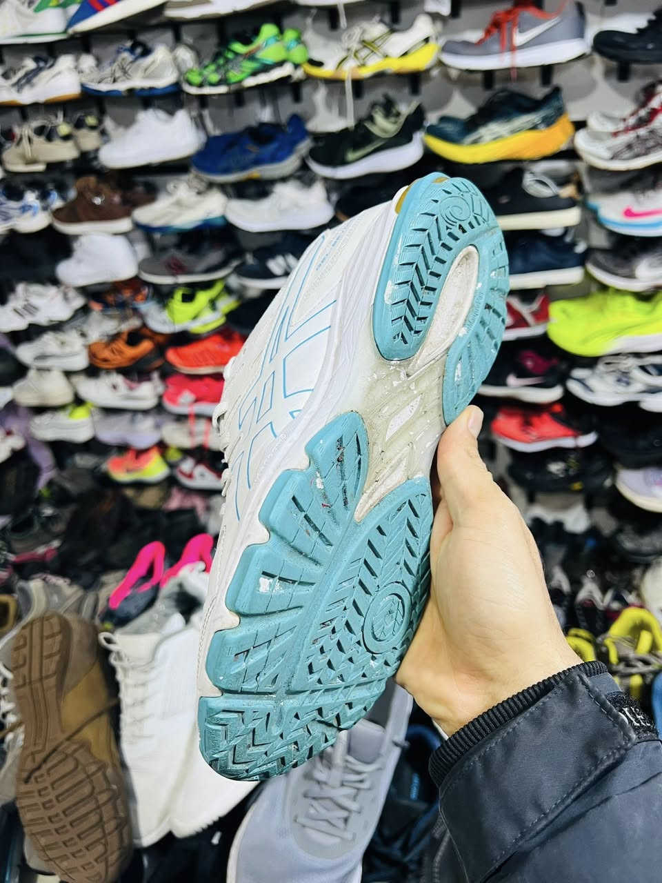 Asics Gel-Beyond 6 Women
قیاس ٤٢ _ ٢٦.٥ سم 
نظافة ١٠٠٪

توصیل موجود


**إذا كنت صاحب هذا الإعلان وتريد حذفه لأي سبب، رجاءا أرسل رسالة إلى الدعم الفني**