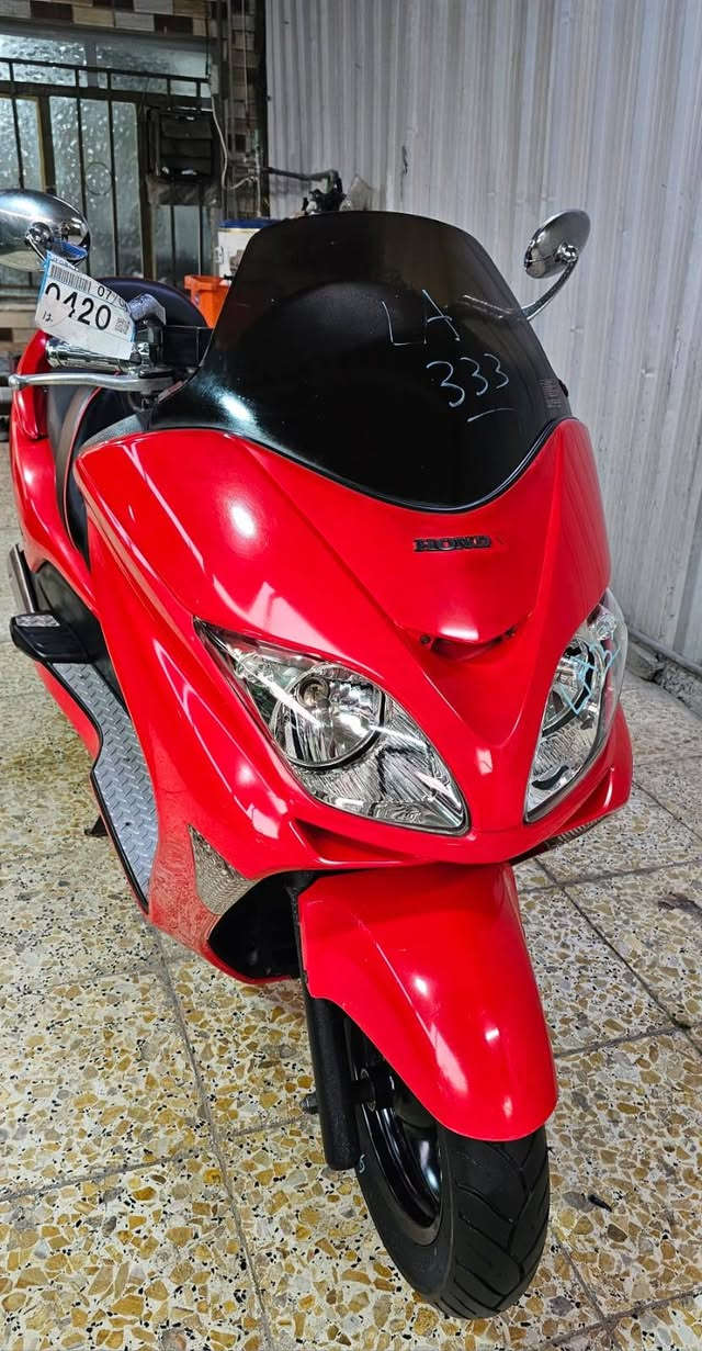 السلام عليكم دراجه فورزا 0'8 ماشيه ١٥الف وبصمتين عنوان بغداد البياع  ***********
