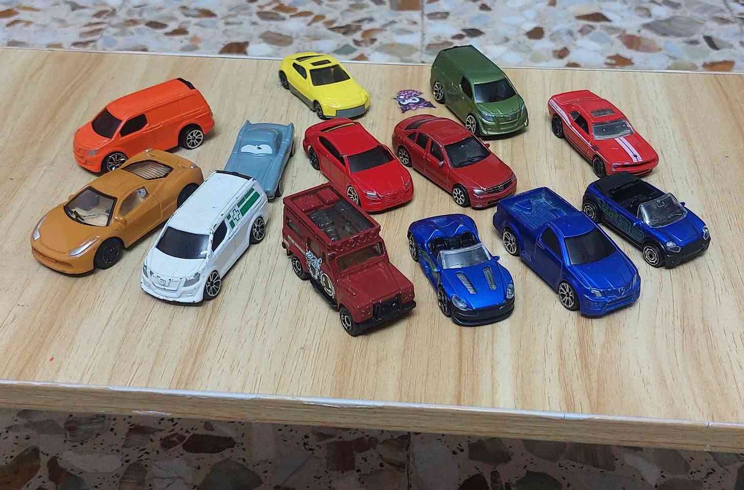 السلام عليكم.. مجسمات سيارات حديد 25 الف


**إذا كنت صاحب هذا الإعلان وتريد حذفه لأي سبب، رجاءا أرسل رسالة إلى الدعم الفني**