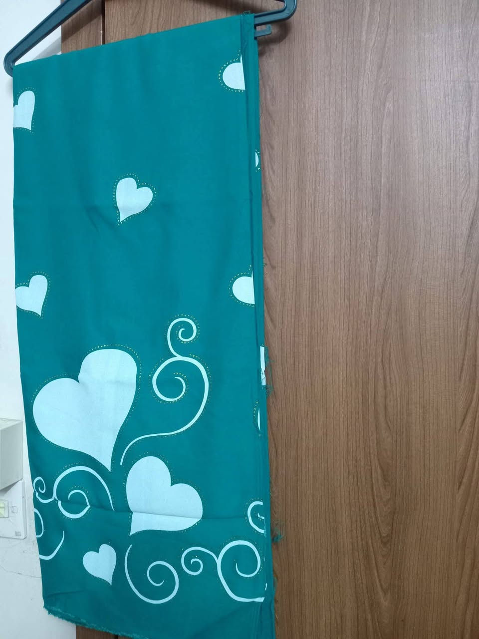 عرض خاص بأنسب الأسعار كشمير إيطالي درجه أولى نقشات شبابيه وكباريه وأسود ساده سواد فاحم سعر القطعه ٥ آلاف


**إذا كنت صاحب هذا الإعلان وتريد حذفه لأي سبب، رجاءا أرسل رسالة إلى الدعم الفني**