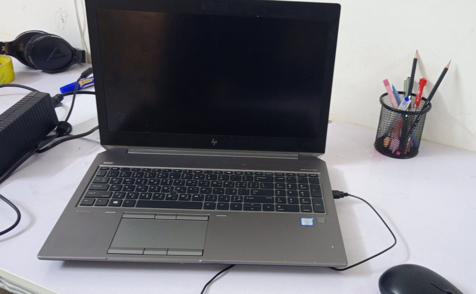 💻 لابتوب للبيع – HP ZBook 15 G3

جهاز قوي جداً ومناسب للشغل الثقيل والتصميم 👌

🔹 المعالج: Intel Core i7
🔹 الرام: 16GB
🔹 التخزين: SSD سريع
🔹 كرت الشاشة: NVIDIA Quadro P1000 (ممتاز للتصميم والمونتاج)
🔹 كرت شاشة إضافي: Intel UHD
🔹 الشاشة: 15.6 إنچ

✔ مناسب لبرامج التصميم والهندسة والمونتاج
✔ أداء سريع وما يعلق
✔ جهاز عملي وقوي

💰 السعر: 480 ألف دينار عراقي

📍 الموقع: الحلة – شارع 80
📞 للتواصل خاص

الجهاز بحالة جيدة وجاهز للاستخدام 👍 حلة, بابل


**إذا كنت صاحب هذا الإعلان وتريد حذفه لأي سبب، رجاءا أرسل رسالة إلى الدعم الفني**