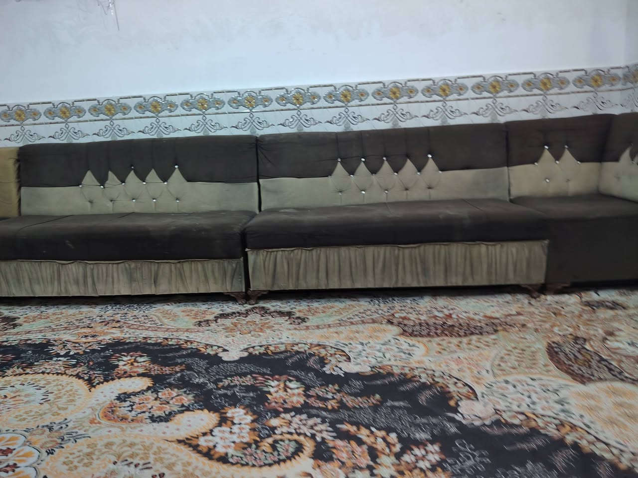 ديوان ١٦ مقعد يحتاج بس غسل ١٥٠ حي البساتين


**إذا كنت صاحب هذا الإعلان وتريد حذفه لأي سبب، رجاءا أرسل رسالة إلى الدعم الفني**