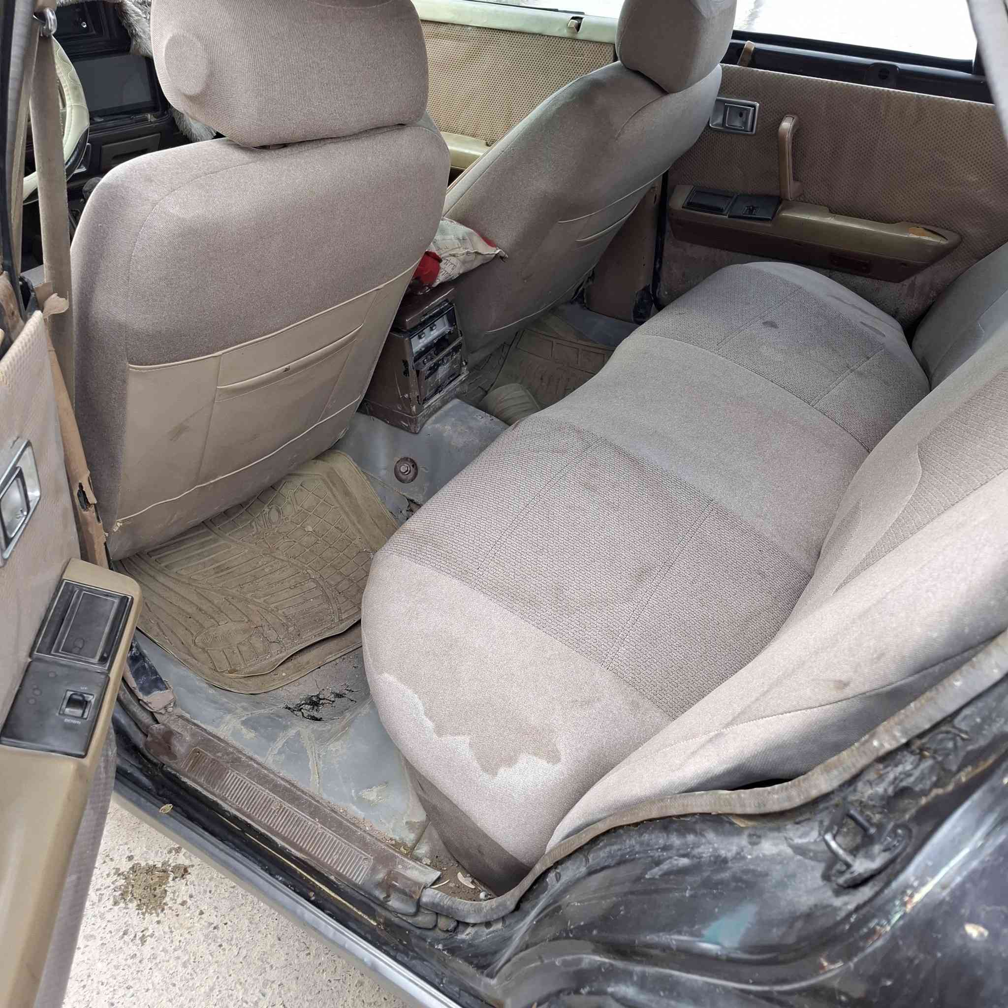 سوبر 83 نينوى دولي بأسمي مصبوغه جماليه بدون اي ضرر گير شرط محرك بداية نفخ غرفه جديده كابون بيها شرط التحويل والوكاله سعرها 30 مراوس حسب القناعة مكاني موصل الجانب الايمن للاستفسار ***********
***********
