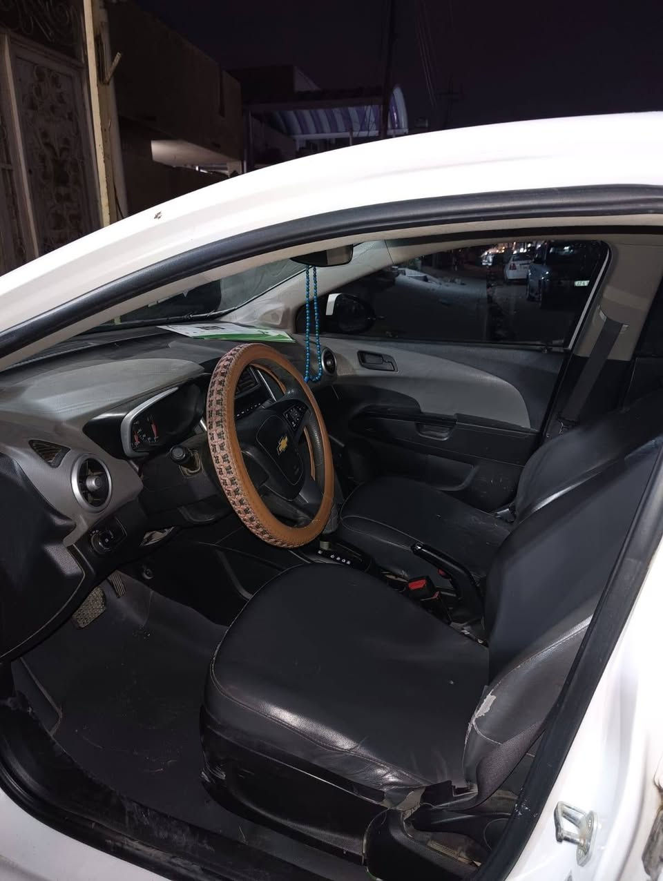 السلام عليكم/// للبيع
سياره موديل 2018خليجي 
تحكم استيرن محرك 1800  لون ابيض رقم قادسية  خير من الله بديها نظييف جدا 
#ملاحظة السياره فقط المقدم حداديه 70%
السعر 88وبيه مجال
المكان النجف 
الشراااي يتصل على الرقم 
***********
