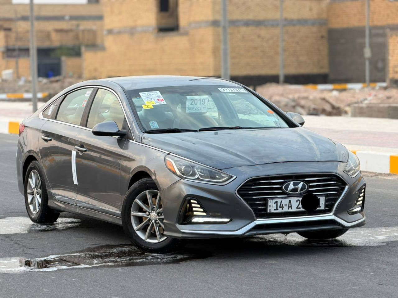 مكلف بالنشر للبيع والمراوس
سوناتا 2019 حره تحويل مباشر رقم بصره الدولي وارد امريكي بيها بنيد مبدل وجاملغ صبغ صور الحادث مرفق بالمنشور 
#مواصفات_السياره
شاشه كبيره
كاميرا دواره
ماشيه 88 الف حقيقي
مكينه 2.400 GDi
لايت لد امامي خلفي
ثلاث انظمه قياده
ويل كروم اصلي
كشنات جلد
حاجب لايت
وباقي مواصفات المعروفه
السياره جديده وجاهزه
كير محرك تبريد تخم تاير
#مكان_السياره_الناصريه
السعر 128 وبيها مجال
بيع ومراوس انتصل وبخدمتك
***********
