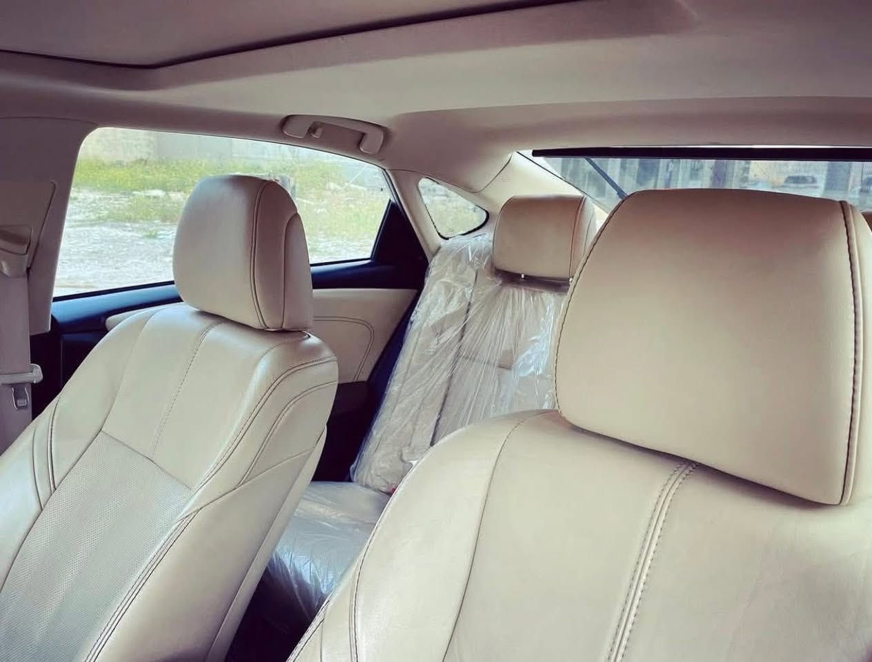 Toyota avalon 2015 limited 80km haqeqe قپات موسفات ساخ ساخ خليجي  *********** به س كوره ك جاب ئه دم كلين تايتل زمان زمان باسي ده نگي ديجتال نه كه ي  روني مه كينه يستا گوريوه به نجي بيلدي له ژير ماون جواني خلس كرديه ماشه الله بؤ سعر تيلفون به كوره ك بكه له خزمه ت __دامه 📦🤍
