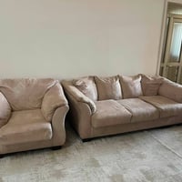 تخم امريكي ٧ مقعد للبيع السعر ٦٠٠ الف اسرة عدد ٢ ماركة ايكيا مال اطفال...