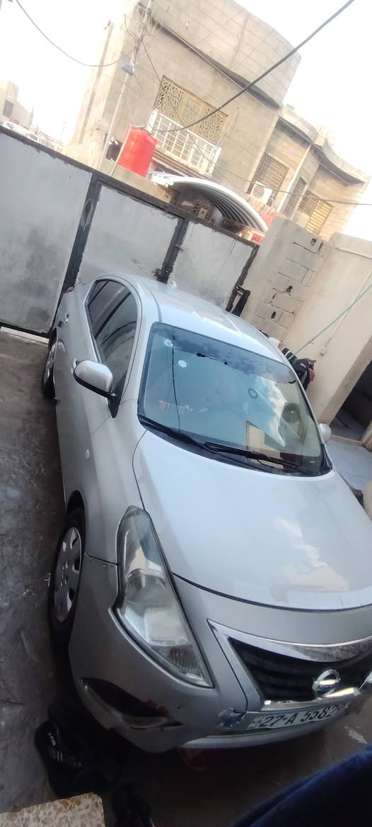 السلام عليكم رمضان كريم عليكم  عندي سياره نيسان صني موديل 24 سياره جديده معوقين وكاله عامه  السياره موجوده بصره زبير السياره الجديده ماشيه 60 السياره عاوزه شويه ترتيب بس دعاميه فقط *********** واتساب البصرة, العراق
