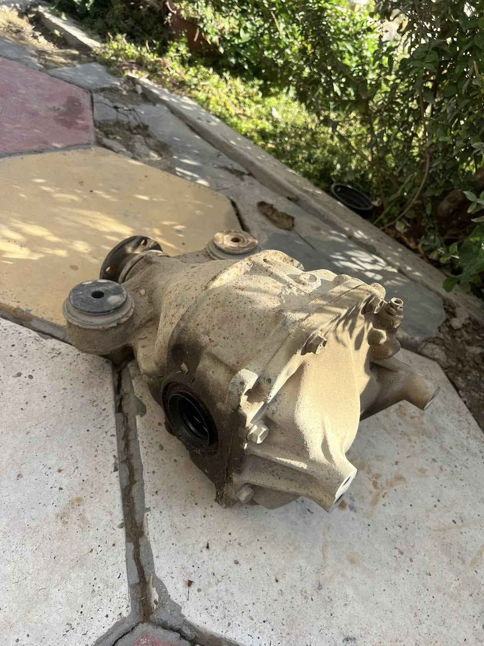 السلام عليكم للبيع غراض شاهينه وبلاش
كير شرط الفحص وزيرو :350
كمبريسر شاهينه مال كصه : 150
كمبريسر ملكه مال كصه : 125
ظفيره مال مكينه كامله هيه وحساساتها ومجاوله :50 
واتربم كامل وكوع وصوندات ولف حماوه مال كصه :30
نوزلات هنه وضفيرتهن وجويتر وثلاجه وبوابات 30
سلف شاهينه عوزه بس فحمات :20
داينمو شاهينه شرط زيرو مال كصه:50
مري ملكه :10
اكسن شاهينه شرط الفحص :50
لاستفسار الاتصال : ***********
