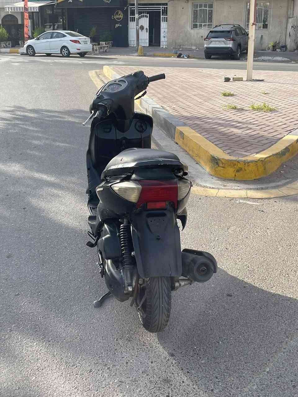 سكنس نثيه 140كابريتر للبيع كامله نقص ترايش وترتيب خفيف للكشر سلف هندر كلها شغالات مكينه حلوه نكره بأي وقت سعرها مناسب هم مكاني بغداد اعضميه رقمي***********

